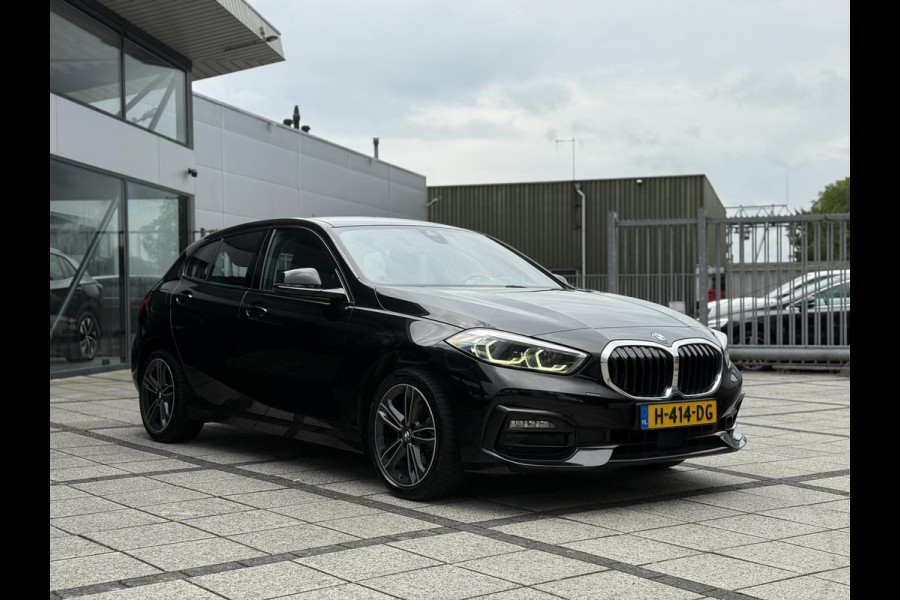 BMW 1-serie 116d Aut. Executive Ed. | Navi | Live- Cockpit | Carplay |