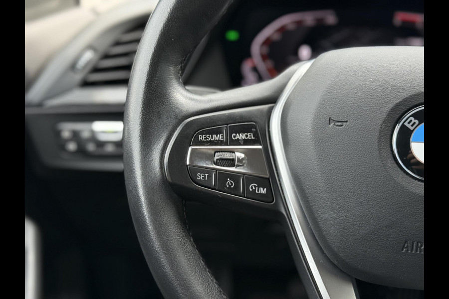BMW 1-serie 116d Aut. Executive Ed. | Navi | Live- Cockpit | Carplay |