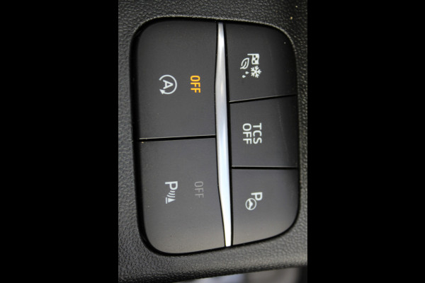 Ford Fiesta 1.0-100pk EcoBoost ST-Line. Luxe en sportieve Fiesta ! Stoel-, stuur- en voorraamverwarming, keyless entry/keyless go, adaptive cruise cntrl, volautm. airco, camera, parkeersensoren v+a, navigatie by Apple/Android, LM wln, lane assist, LED verlic