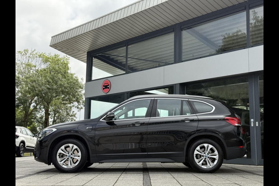 BMW X1 xDrive25e Business Edition Plus | Navi | Camera | HUD | Leder |