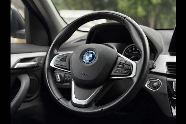 BMW X1 xDrive25e Business Edition Plus | Navi | Camera | HUD | Leder |