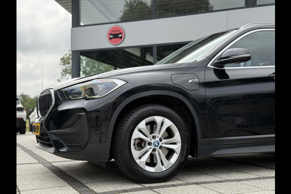 BMW X1 xDrive25e Business Edition Plus | Navi | Camera | HUD | Leder |