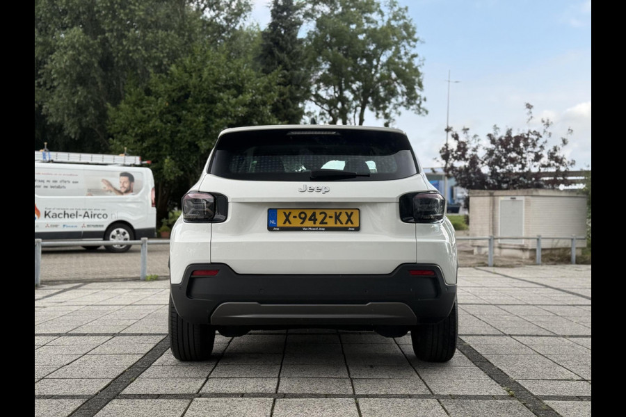 Jeep Avenger Longitude 54 kWh | Navi | Carplay | Stoelverwarming |