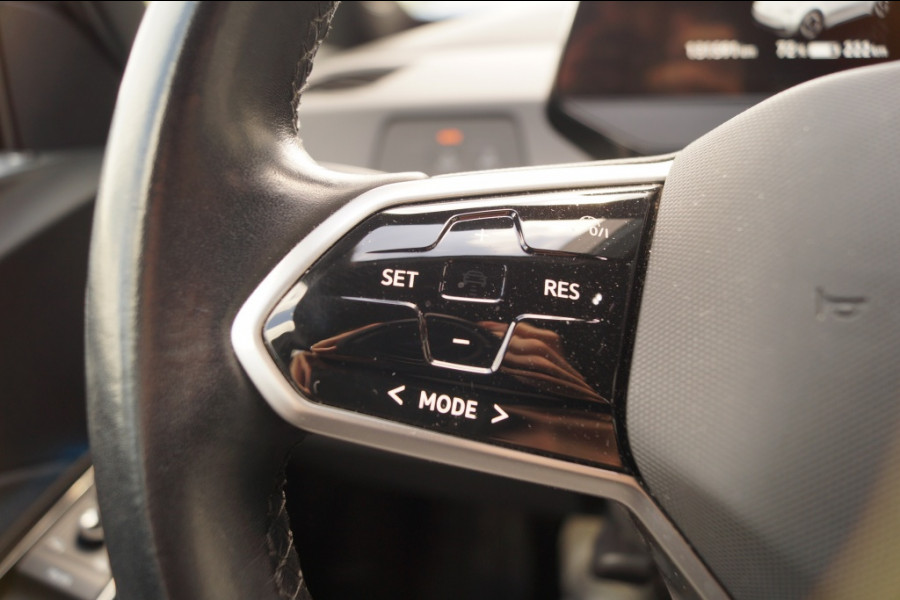 Volkswagen ID.3 Life Pro 58kWh -NAVI-ECC-PDC-