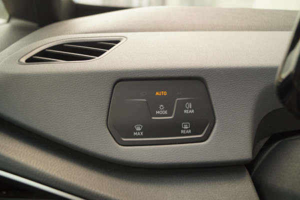 Volkswagen ID.3 Life Pro 58kWh -NAVI-ECC-PDC-