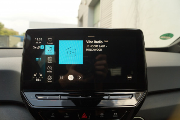 Volkswagen ID.3 Life Pro 58kWh -NAVI-ECC-PDC-