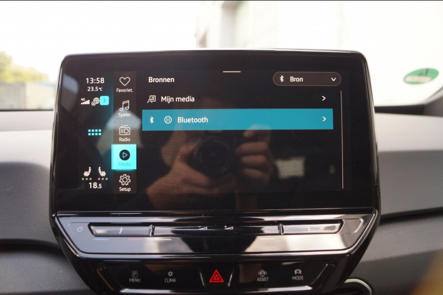 Volkswagen ID.3 Life Pro 58kWh -NAVI-ECC-PDC-