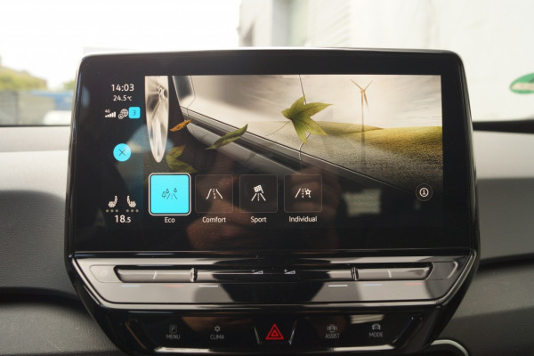 Volkswagen ID.3 Life Pro 58kWh -NAVI-ECC-PDC-