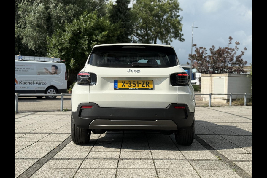 Jeep Avenger Longitude 54 kWh | Navi | Carplay | Stoelverwarming |