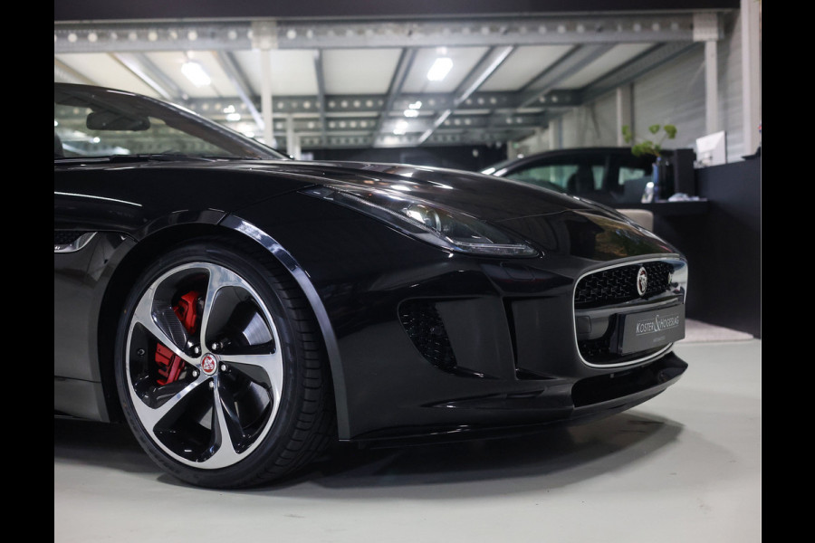 Jaguar F-Type 5.0 V8 R Convertible AWD | Historie - Camera