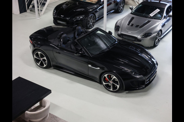 Jaguar F-Type 5.0 V8 R Convertible AWD | Historie - Camera