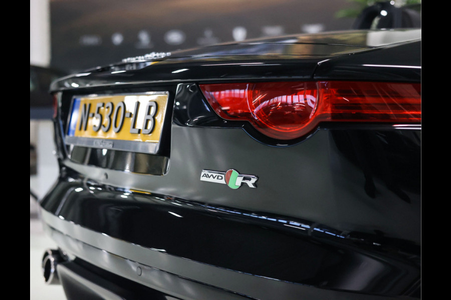 Jaguar F-Type 5.0 V8 R Convertible AWD | Historie - Camera