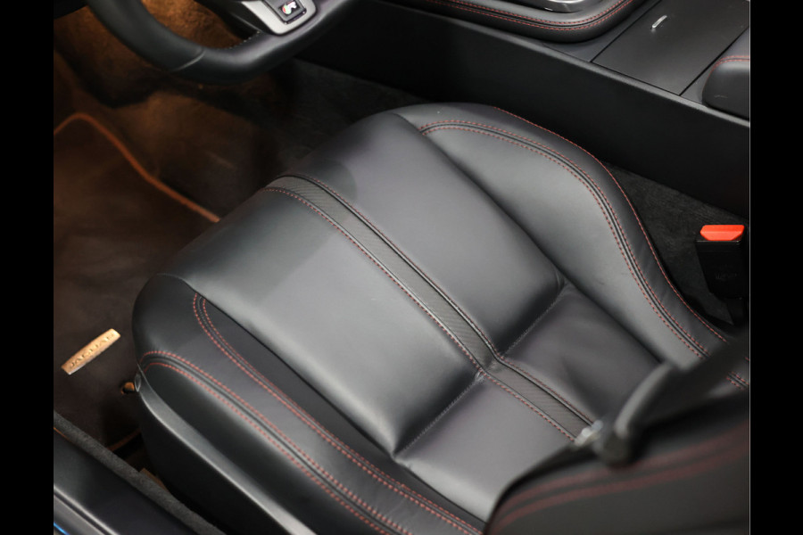Jaguar F-Type 5.0 V8 R Convertible AWD | Historie - Camera