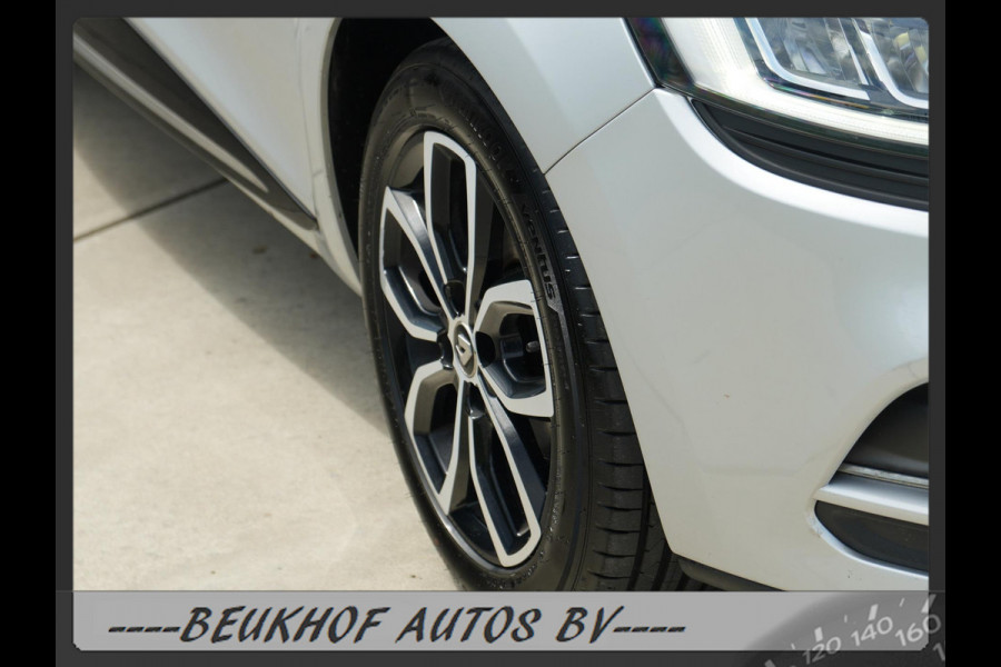 Renault Clio 0.9 TCe Intens Camera Carplay Half Leer Navi