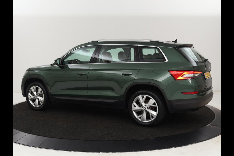 Škoda Kodiaq 1.5 TSI Business Edition 7-persoons | Leder | Trekhaak | Stoelverwarming | Carplay | Camera | Full LED | Navigatie | Canton Sound | Climate control