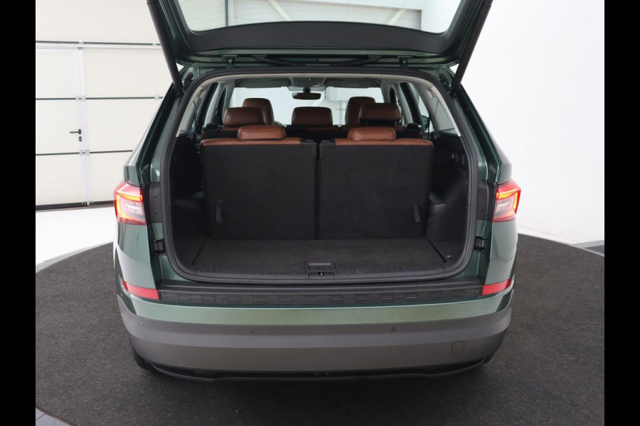 Škoda Kodiaq 1.5 TSI Business Edition 7-persoons | Leder | Trekhaak | Stoelverwarming | Carplay | Camera | Full LED | Navigatie | Canton Sound | Climate control