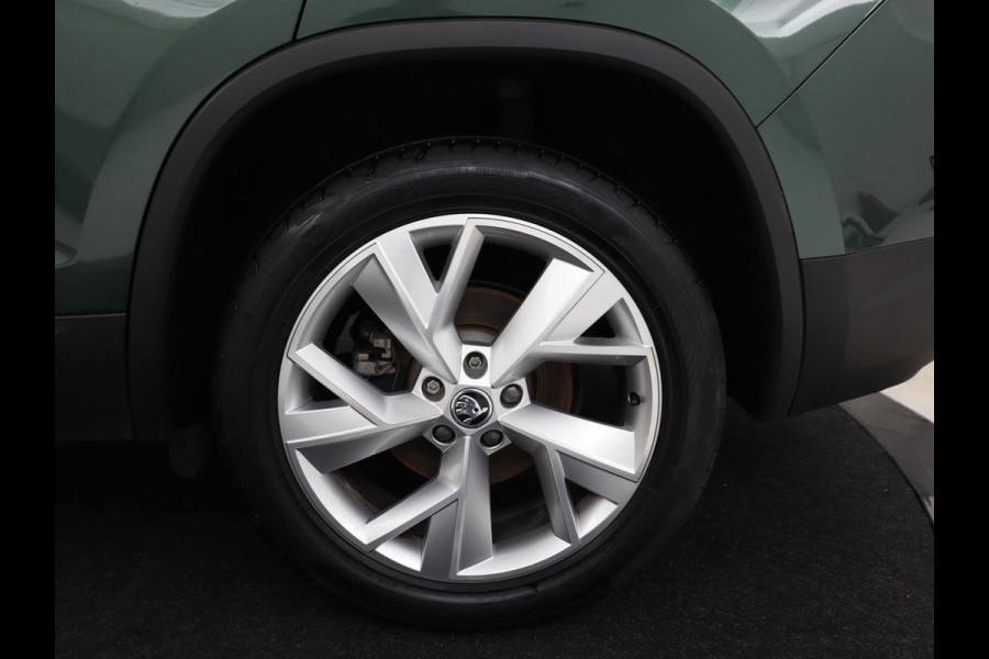 Škoda Kodiaq 1.5 TSI Business Edition 7-persoons | Leder | Trekhaak | Stoelverwarming | Carplay | Camera | Full LED | Navigatie | Canton Sound | Climate control