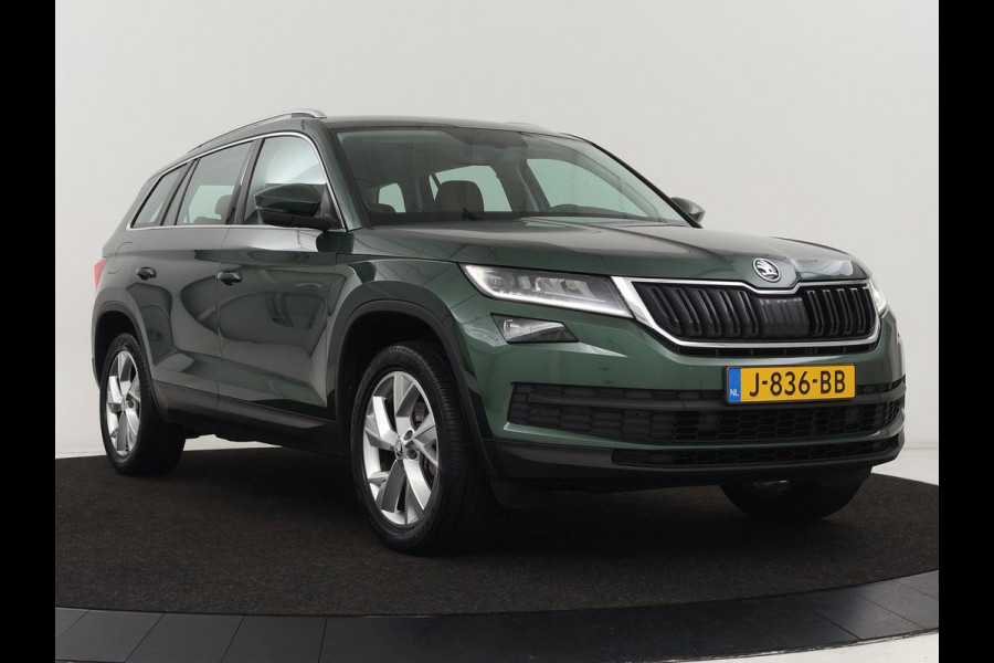 Škoda Kodiaq 1.5 TSI Business Edition 7-persoons | Leder | Trekhaak | Stoelverwarming | Carplay | Camera | Full LED | Navigatie | Canton Sound | Climate control