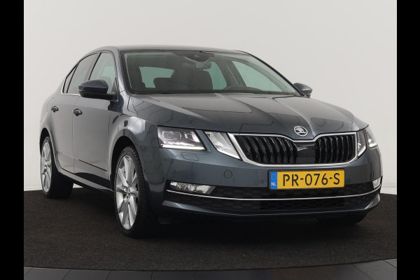 Škoda Octavia 1.0 TSI Style | Stoelverwarming | Trekhaak | Adaptive cruise | Carplay | Park Assist | Keyless | Full LED | Navigatie | Canton Sound | Climate control
