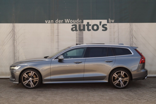 Volvo V60 2.0 T5 250pk Automaat Momentum -PANO-LEER-CAM-