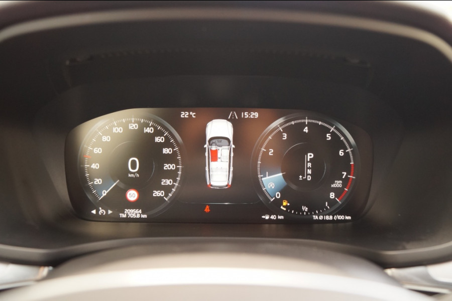 Volvo V60 2.0 T5 250pk Automaat Momentum -PANO-LEER-CAM-