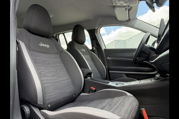 Jeep Avenger Longitude 54 kWh Aut. | Navi | Carplay | Stoelverwarming |