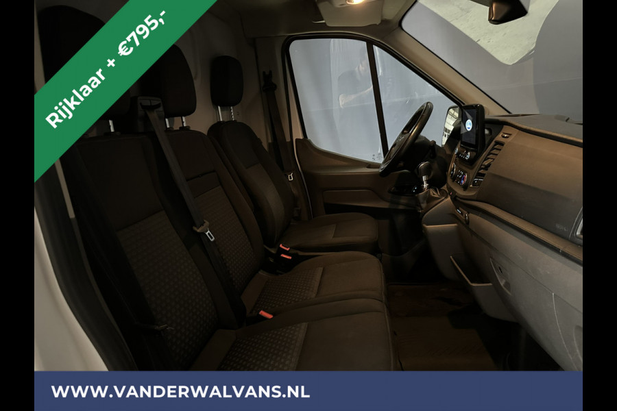Ford Transit 2.0 TDCI 131pk L3H2 Euro6 *Rijklaar Direct Rijden* Airco | Camera | Navigatie | Apple Carplay | Android Auto Cruisecontrol, Parkeersensoren, Elektrisch verstelbare bestuurdersstoel, Verwarmde voorruit, Stoelverwarming, Bijrijdersbank
