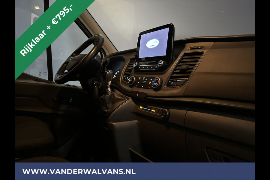 Ford Transit 2.0 TDCI 131pk L3H2 Euro6 *Rijklaar Direct Rijden* Airco | Camera | Navigatie | Apple Carplay | Android Auto Cruisecontrol, Parkeersensoren, Elektrisch verstelbare bestuurdersstoel, Verwarmde voorruit, Stoelverwarming, Bijrijdersbank
