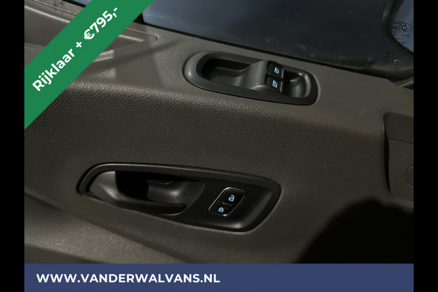 Ford Transit 2.0 TDCI 131pk L3H2 Euro6 *Rijklaar Direct Rijden* Airco | Camera | Navigatie | Apple Carplay | Android Auto Cruisecontrol, Parkeersensoren, Elektrisch verstelbare bestuurdersstoel, Verwarmde voorruit, Stoelverwarming, Bijrijdersbank