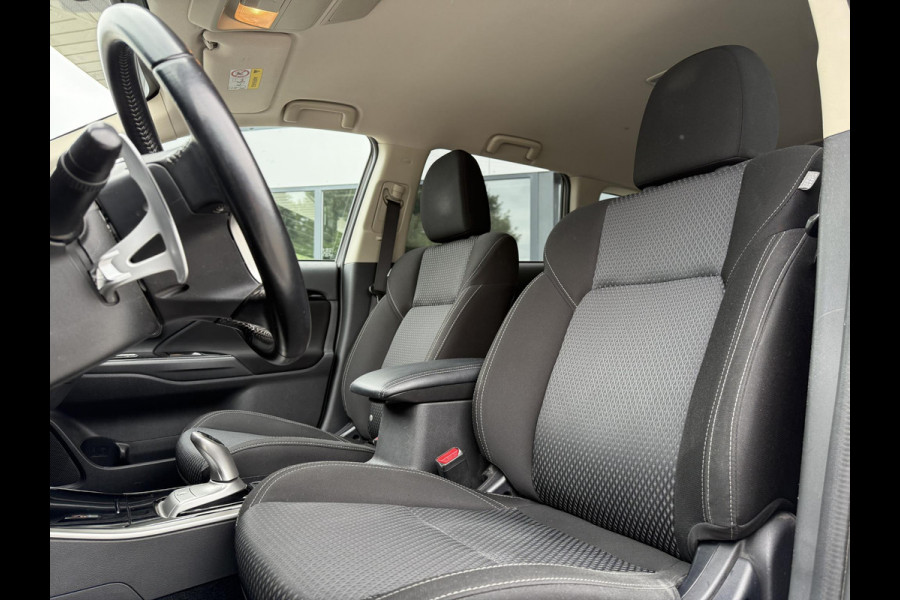Mitsubishi Outlander 2.4 PHEV Pure | Camera | Carplay | Stoelverwarming |
