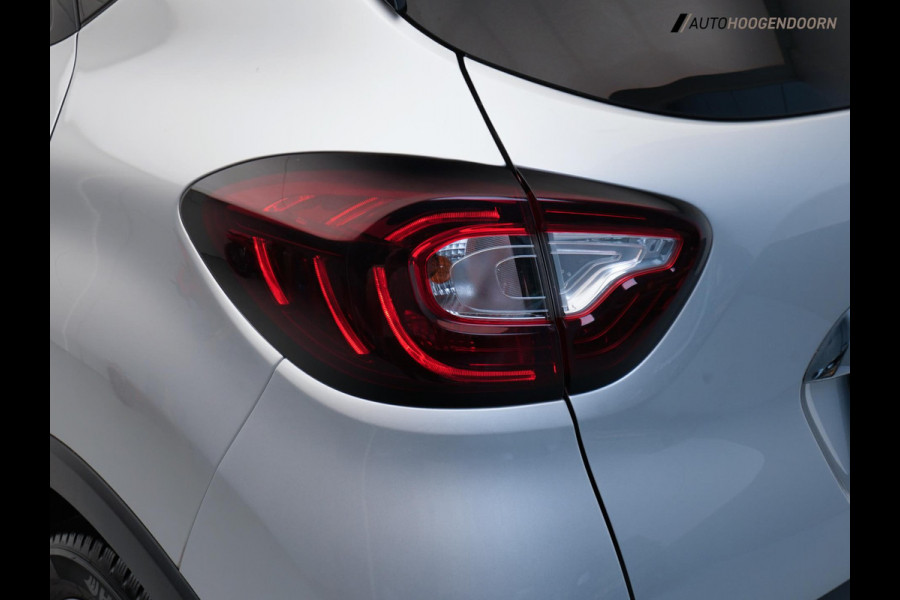 Renault Captur 0.9 TCe Bose Facelift (APPLE CARPLAY,LED VERLICHTING,NAVIGATIE,KEYLESS,CRUISE,LEDER,CAMERA,LM-VELGEN,TOPCONDITIE)