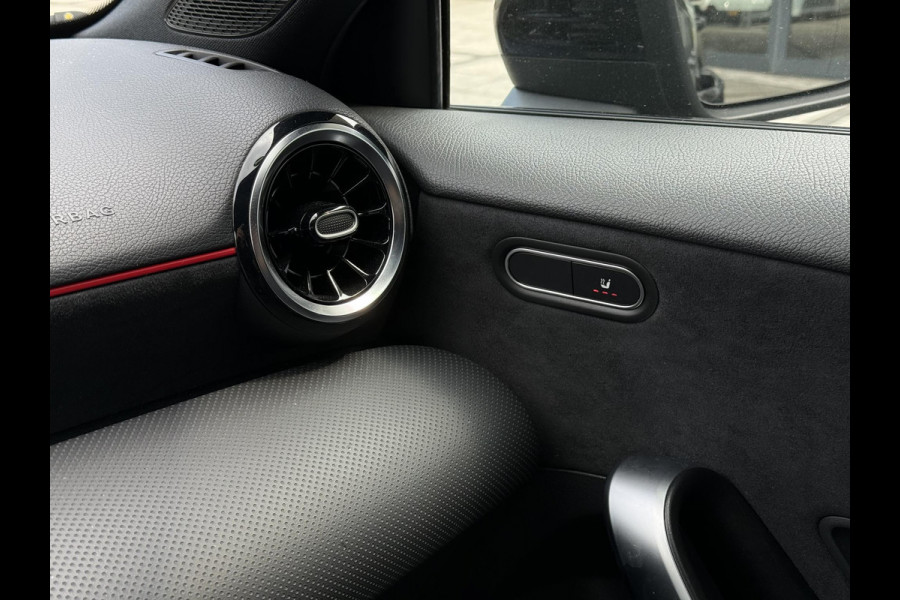 Mercedes-Benz A-Klasse 200 Aut. Business Sol. AMG | Navi | Camera | Sportstoelen |