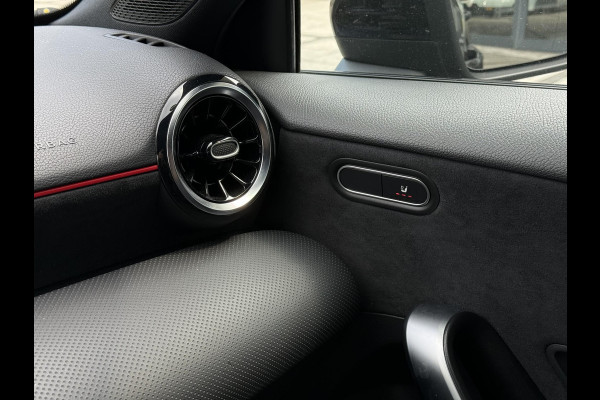 Mercedes-Benz A-Klasse 200 Aut. Business Sol. AMG | Navi | Camera | Sportstoelen |