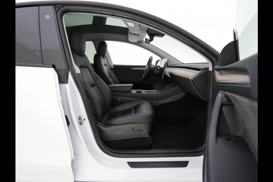Tesla Model Y Long Range AWD 75 kWh [ 3-Fase ] (INCL-BTW) Aut. *PANO-WINDOW | AUTO-PILOT | LUXURY-LEATHER | TOP-VIEW | NAVI-FULLMAP | MATRIX-LED | AIR-SUSPENSION | DIGI-COCKPIT | KEYLESS | CAMERA | DAB+ | HEATED-COMFORTSEATS | PRIVACY-GLA