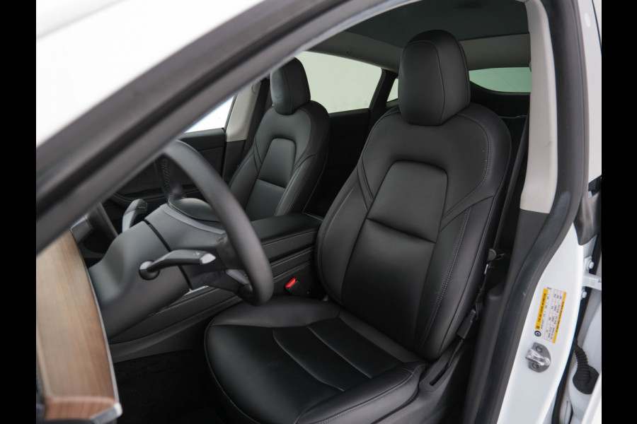 Tesla Model Y Long Range AWD 75 kWh [ 3-Fase ] (INCL-BTW) Aut. *PANO-WINDOW | AUTO-PILOT | LUXURY-LEATHER | TOP-VIEW | NAVI-FULLMAP | MATRIX-LED | AIR-SUSPENSION | DIGI-COCKPIT | KEYLESS | CAMERA | DAB+ | HEATED-COMFORTSEATS | PRIVACY-GLA