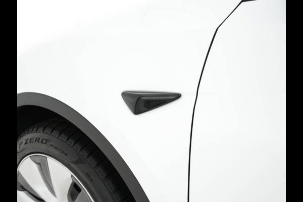 Tesla Model Y Long Range AWD 75 kWh [ 3-Fase ] (INCL-BTW) Aut. *PANO-WINDOW | AUTO-PILOT | LUXURY-LEATHER | TOP-VIEW | NAVI-FULLMAP | MATRIX-LED | AIR-SUSPENSION | DIGI-COCKPIT | KEYLESS | CAMERA | DAB+ | HEATED-COMFORTSEATS | PRIVACY-GLA