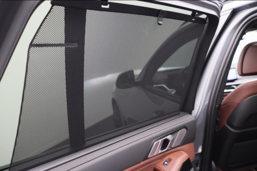 BMW X5 XDrive50e M-Sport 22'' Pano/dak Head/up Harman/Kardon Comfort/stoel Trekhaak