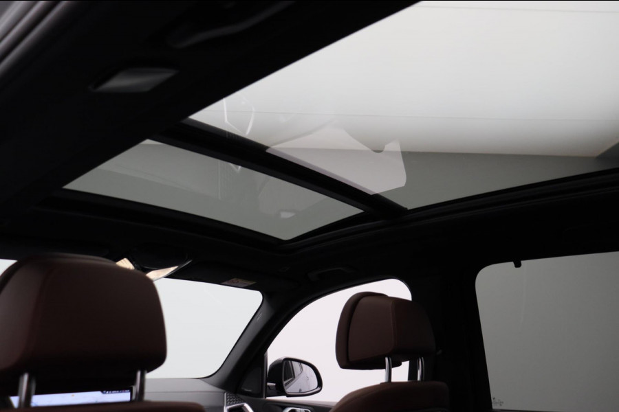 BMW X5 XDrive50e M-Sport 22'' Pano/dak Head/up Harman/Kardon Comfort/stoel Trekhaak