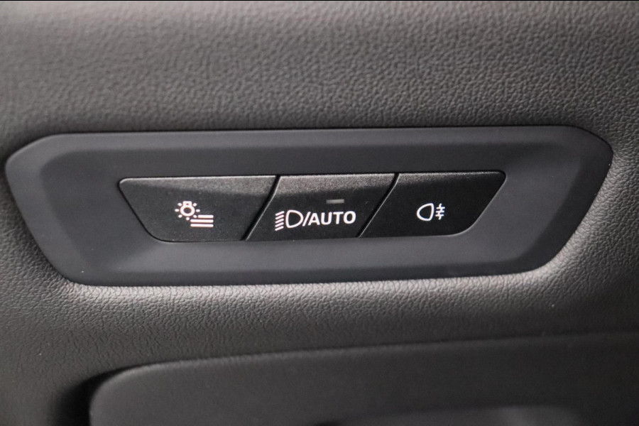 BMW X5 XDrive50e M-Sport 22'' Pano/dak Head/up Harman/Kardon Comfort/stoel Trekhaak