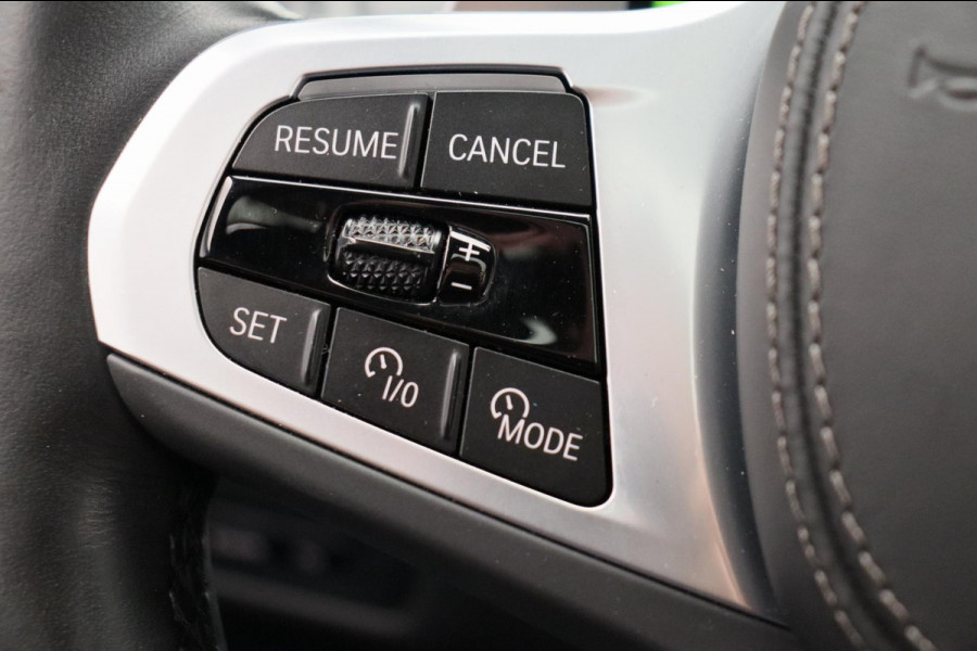 BMW X5 XDrive50e M-Sport 22'' Pano/dak Head/up Harman/Kardon Comfort/stoel Trekhaak