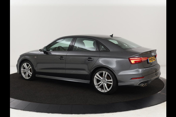 Audi A3 35 TFSI Advance Sport | Stoelverwarming | Carplay | Virtual Cockpit | Sportstoelen | Full LED | Navigatie | Half leder | Climate control | DAB | S Line