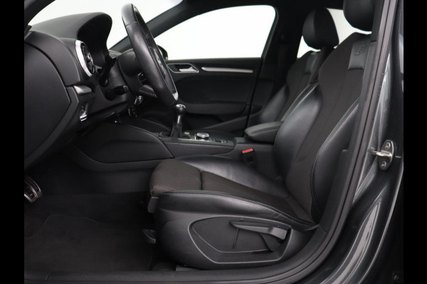 Audi A3 35 TFSI Advance Sport | Stoelverwarming | Carplay | Virtual Cockpit | Sportstoelen | Full LED | Navigatie | Half leder | Climate control | DAB | S Line