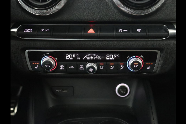 Audi A3 35 TFSI Advance Sport | Stoelverwarming | Carplay | Virtual Cockpit | Sportstoelen | Full LED | Navigatie | Half leder | Climate control | DAB | S Line