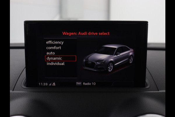 Audi A3 35 TFSI Advance Sport | Stoelverwarming | Carplay | Virtual Cockpit | Sportstoelen | Full LED | Navigatie | Half leder | Climate control | DAB | S Line