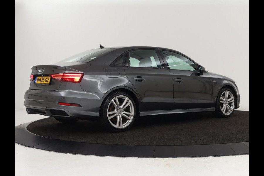 Audi A3 35 TFSI Advance Sport | Stoelverwarming | Carplay | Virtual Cockpit | Sportstoelen | Full LED | Navigatie | Half leder | Climate control | DAB | S Line