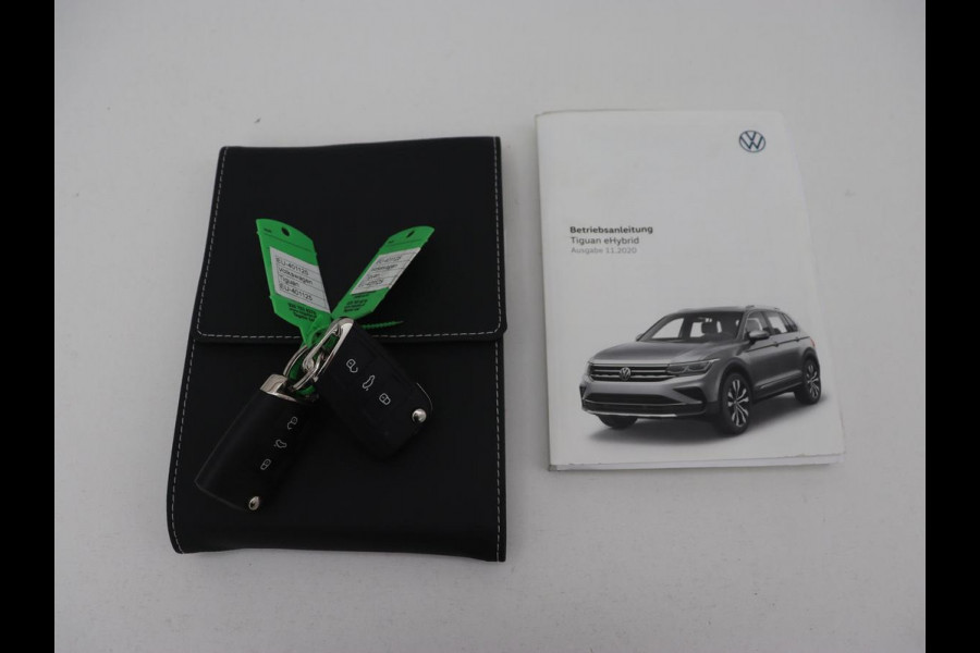 Volkswagen Tiguan 1.4 TSI eHybrid | Stoel & stuurverwarming | Adaptive cruise | Carplay | Park Assist | Navigatie | Side Assist | Virtual Cockpit | Full LED | PHEV