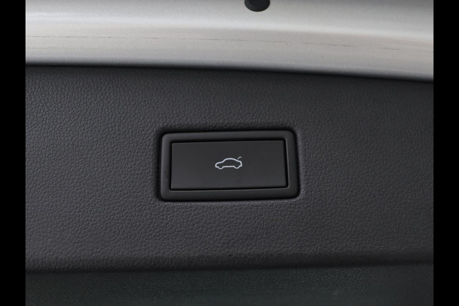 Volkswagen Tiguan 1.4 TSI eHybrid | Stoel & stuurverwarming | Adaptive cruise | Carplay | Park Assist | Navigatie | Side Assist | Virtual Cockpit | Full LED | PHEV