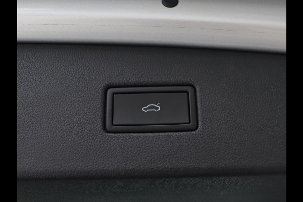Volkswagen Tiguan 1.4 TSI eHybrid | Stoel & stuurverwarming | Adaptive cruise | Carplay | Park Assist | Navigatie | Side Assist | Virtual Cockpit | Full LED | PHEV