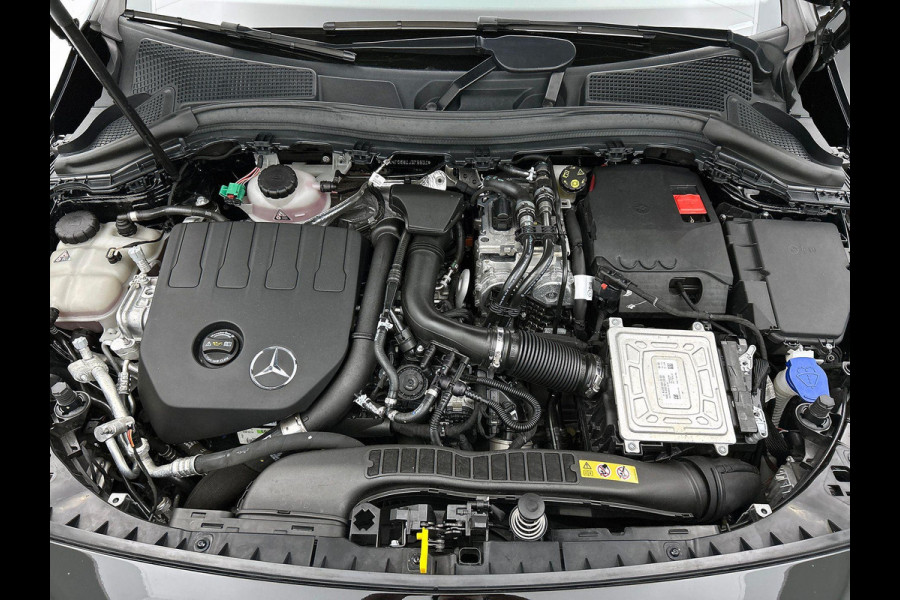 Mercedes-Benz B-Klasse 250 e Business Solution Luxury Limited SFEERVERLICHTING TREKHAAK NAVI