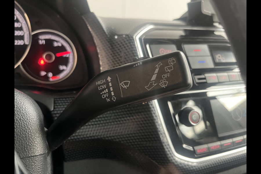 Volkswagen up! 1.0 BMT move up! uit 2019 Rijklaar + 12 maanden Bovag-garantie Henk Jongen Auto's in Helmond,  al 50 jaar service zoals 't hoort!